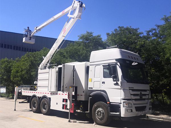 Mining Service Vehicles